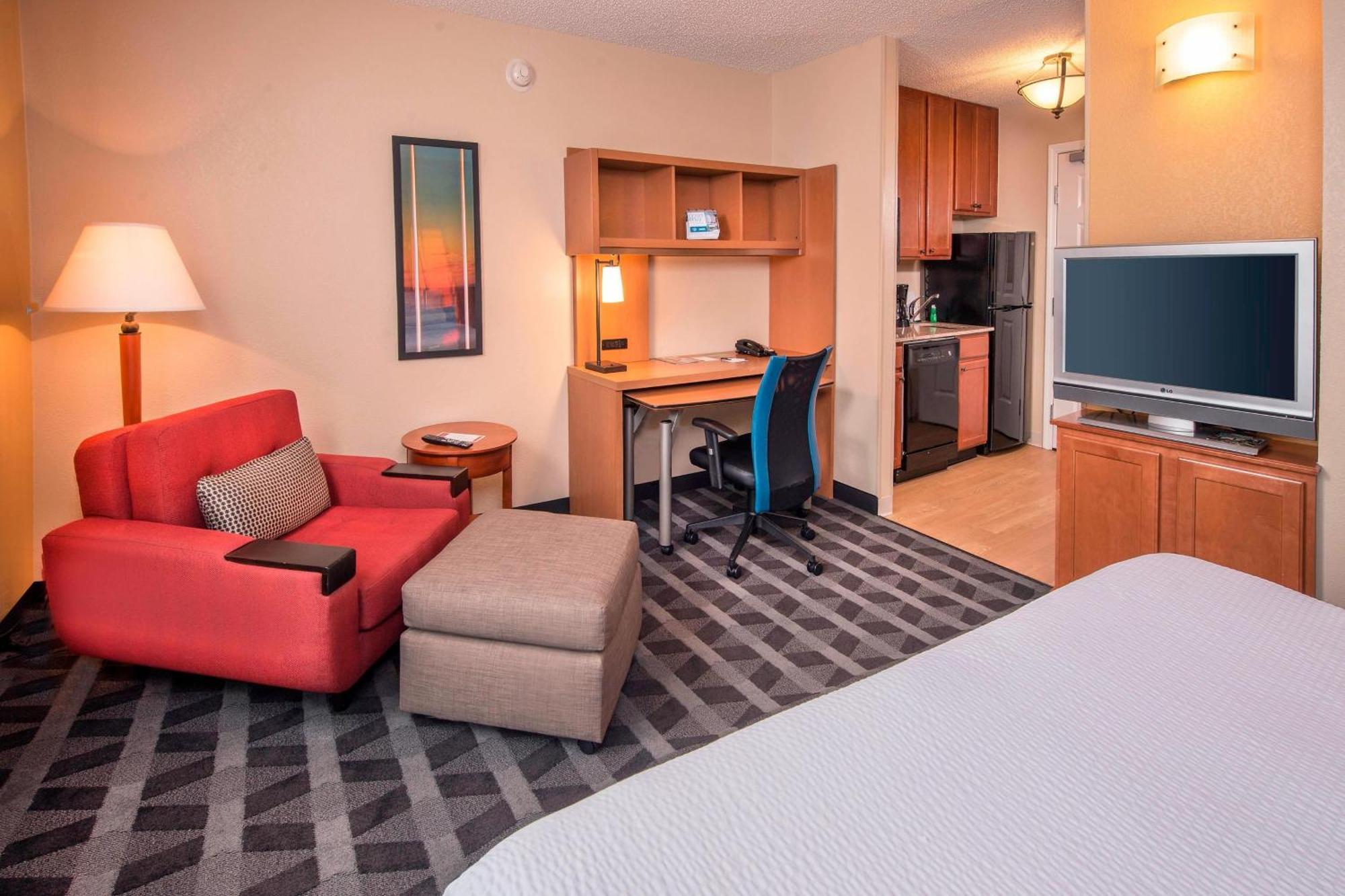 Towneplace Suites By Marriott Clinton At Joint Base Andrews Εξωτερικό φωτογραφία