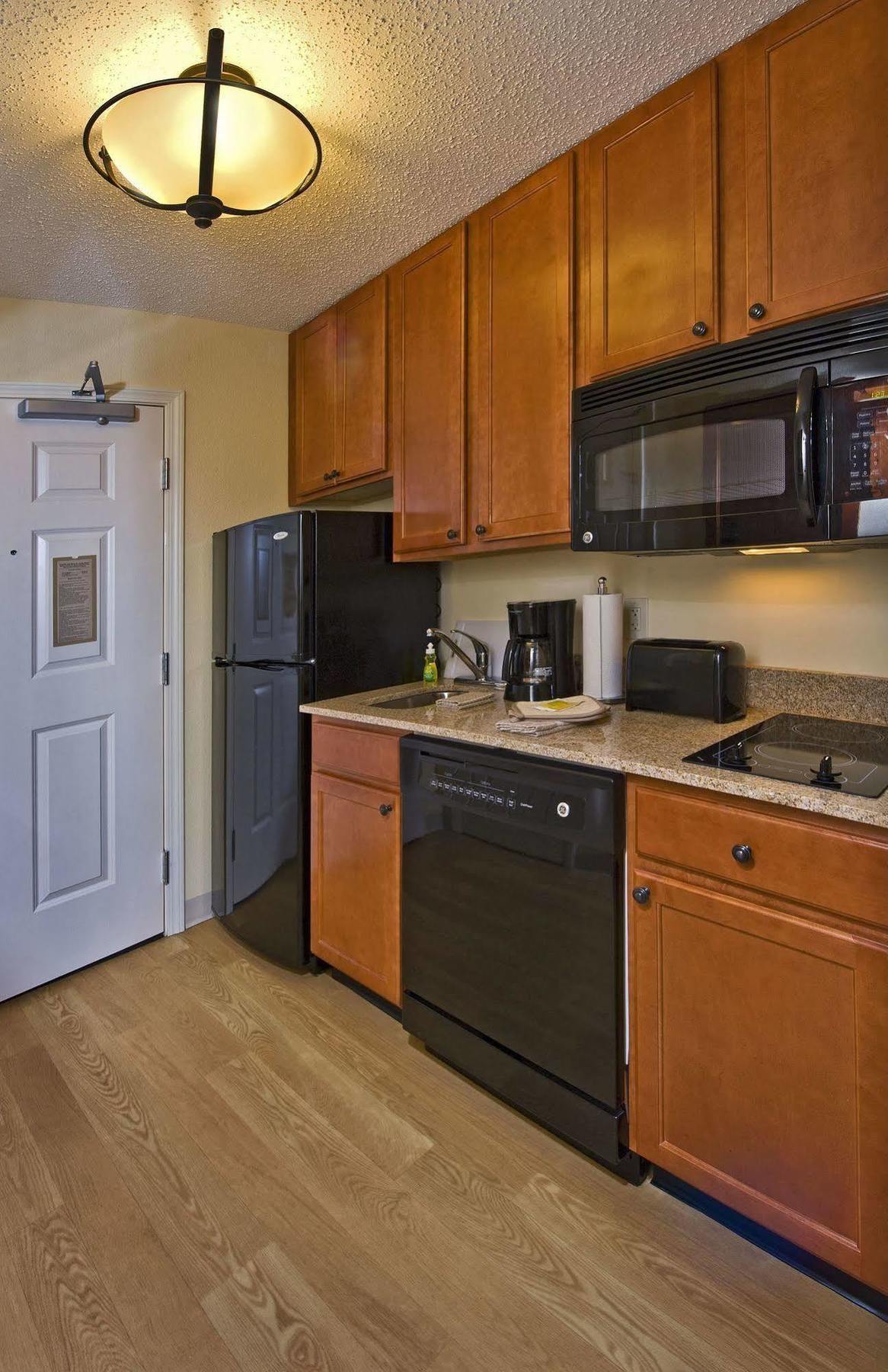Towneplace Suites By Marriott Clinton At Joint Base Andrews Εξωτερικό φωτογραφία